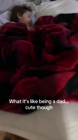 Got to love dad life!!#cute #dad #dadsoftiktok #daddysgirl #parents #parentsoftiktok #parenting #fyp #kids #proud 