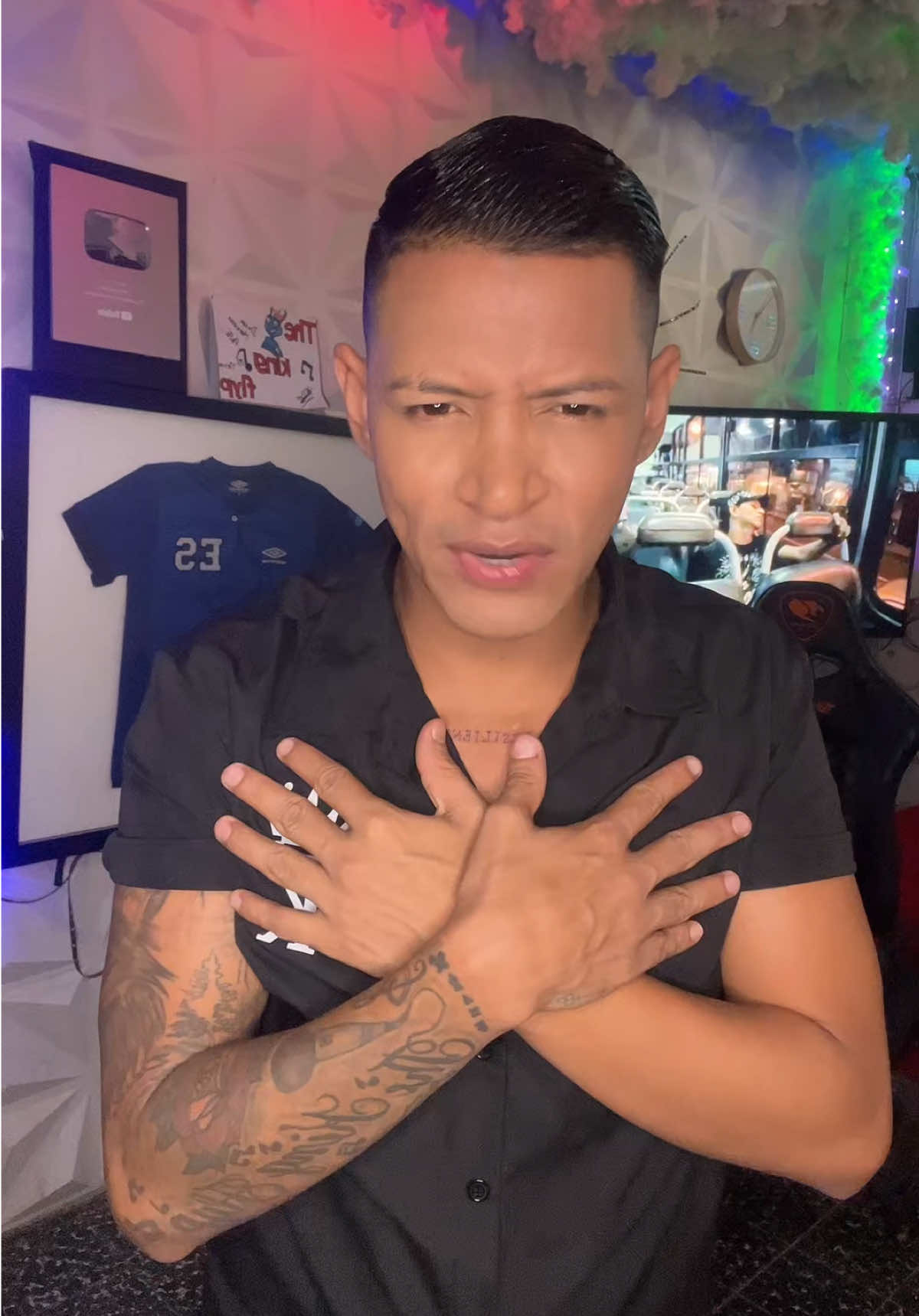 Solo me dejaste baby, solo y desconsolado 🥺 un clásico #desdemorazanpapá #thekingflypoficial #parati #elsavador 