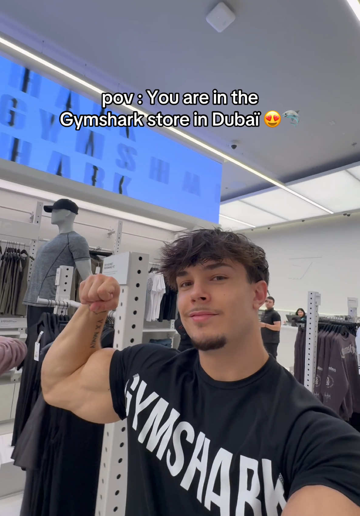 I made it 🤯 MIKE10 on Gymshark to save 🫵🏼