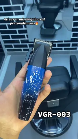 Asi se ven mis maquinas al personalizarlas, no las pinte completa porque es un poco mas tardado pintar una que otra. Si quieren video de como personalizar sus maquinas dejenme saber en los comentarios🔥 #barber #barberia #peluqueria #peluquero 