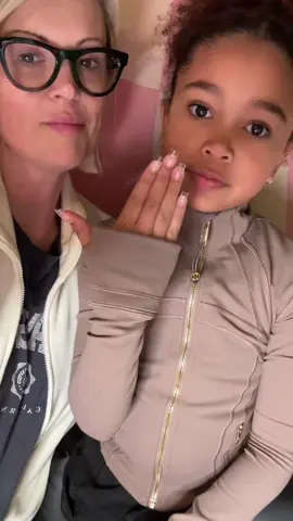 Scarlett’s new nails! 