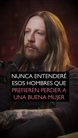 Por qué perder así a una buena mujer? 🤦🏼 Escucha mi podcast en el link de mi perfil! #juliosinfiltros #podcast #motivacion #relaciones #pareja #juliosinfiltrosvozreal 