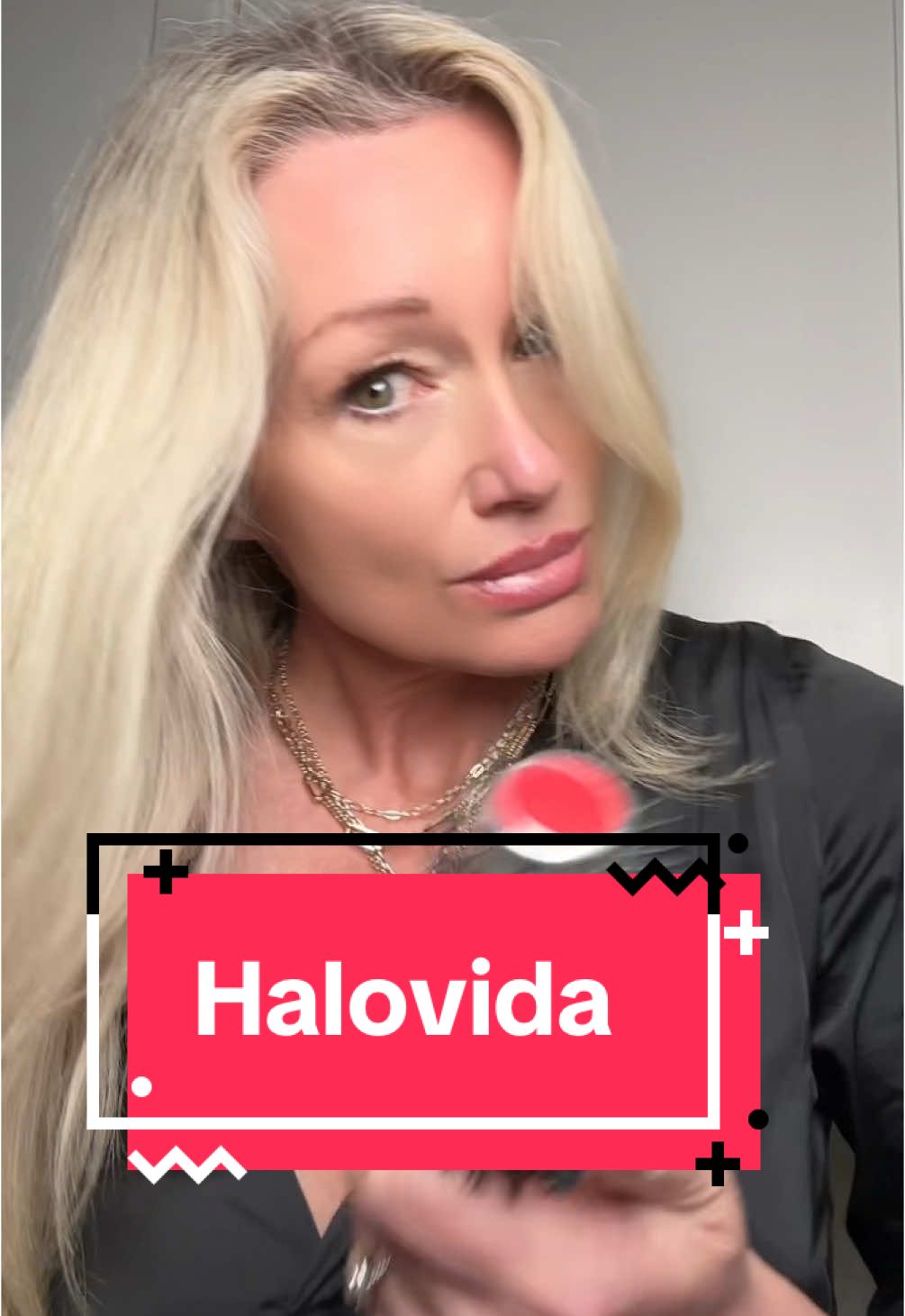 Best hair ever! Best trash shampoo I’ve ever used #dryshampoo #dryshampoopowder #madeintheusa #womenownedbusiness #SmallBusiness #hairvolume #healthyhair #washless #hairtraining #bighair #goodhair @halovida_us @HALOVIDA #hairhack #dryshampoo #hairproducts #halovida #dryshampoohack #dryshampootutorial #dryshampoolife #haircare #hairvolume #bighair 