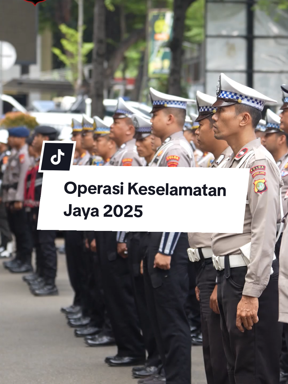 Operasi Keselamatan Jaya 2025 udah masuk minggu terakhir nih. Siapa nih yang kemarin sempet mampir? 😆 Operasi yang berlangsung dari 10 hingga 23 Februari ini bertujuan untuk meningkatkan kesadaran berlalu lintas.  Ayo, tetap jadi pengendara yang taat aturan dan utamakan keselamatan di jalan! #TMCPoldaMetroJaya #DitlantasPoldaMetroJaya #operasikeselamatanjaya2025 