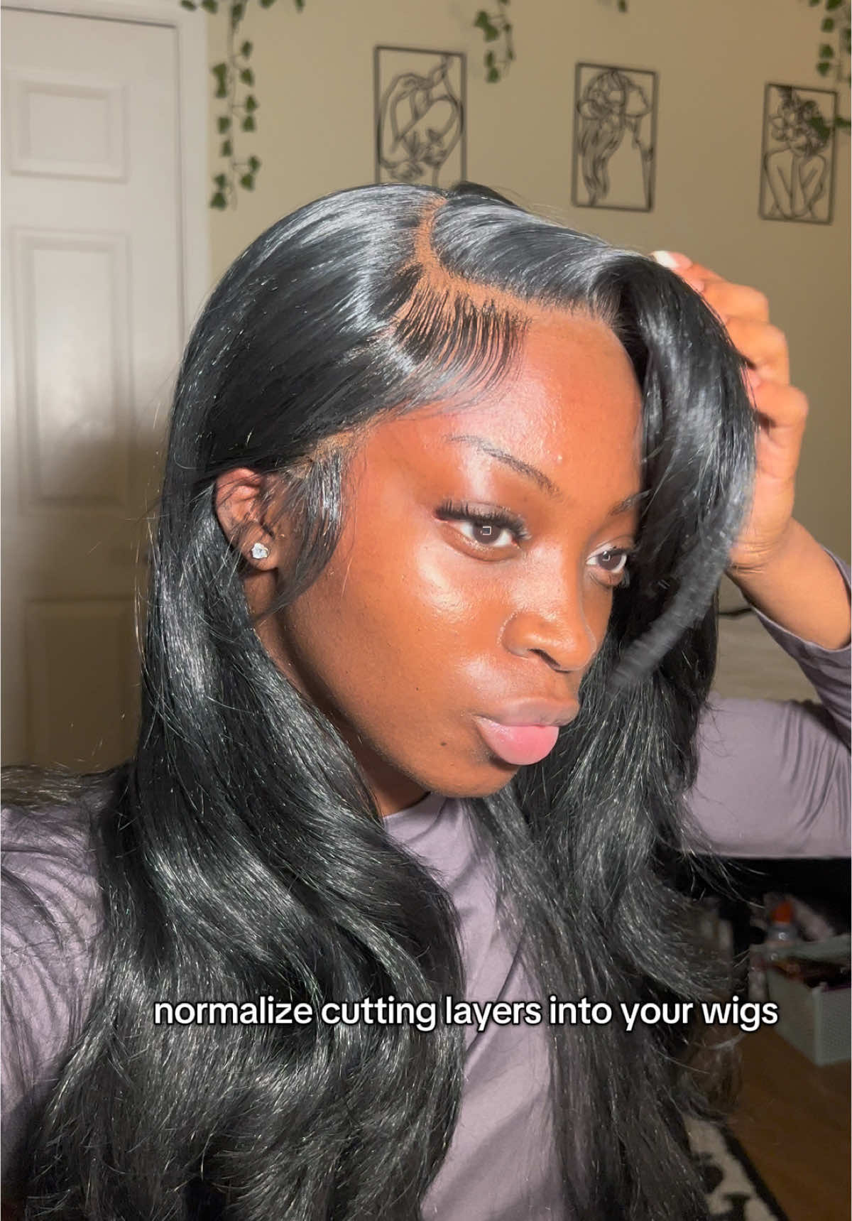 Cutting layers into your wigs always adds the PERFECT touch 👌🏾 using a razor is the cheat code!!!! - - -  #sensationnelwigs #cloud9 #wiginfluencer #layeredhaircut #cuttinglayers #hairstyles #syntheticwig 