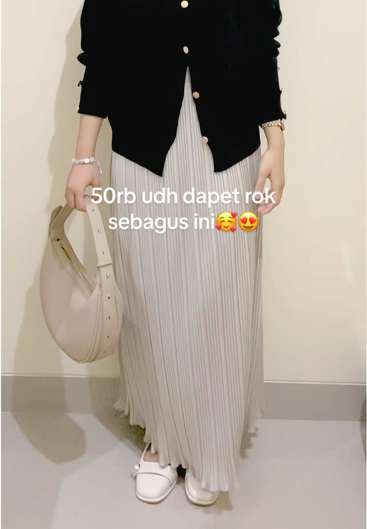 Ga expect harga murah tpi aslinya bgus poll😍🥰#bcaxyz #fyp #outfitideas #outfitinspo #OOTD #outfit #ootdhijab 