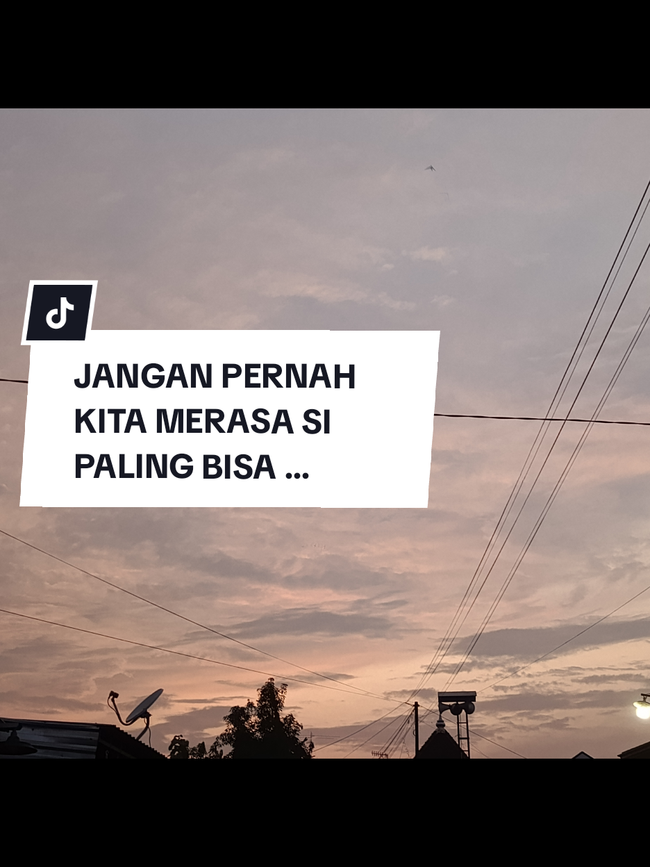 mau sehebat apapun dimuka bumi ini tetap Dimata ALLAH SWT kita hanyalah hamba.. Muhasabah Diri.. #quotes #quoteswa #ustadzadihidayat #dakwah #kajianislam #hijrah  #playzero92 