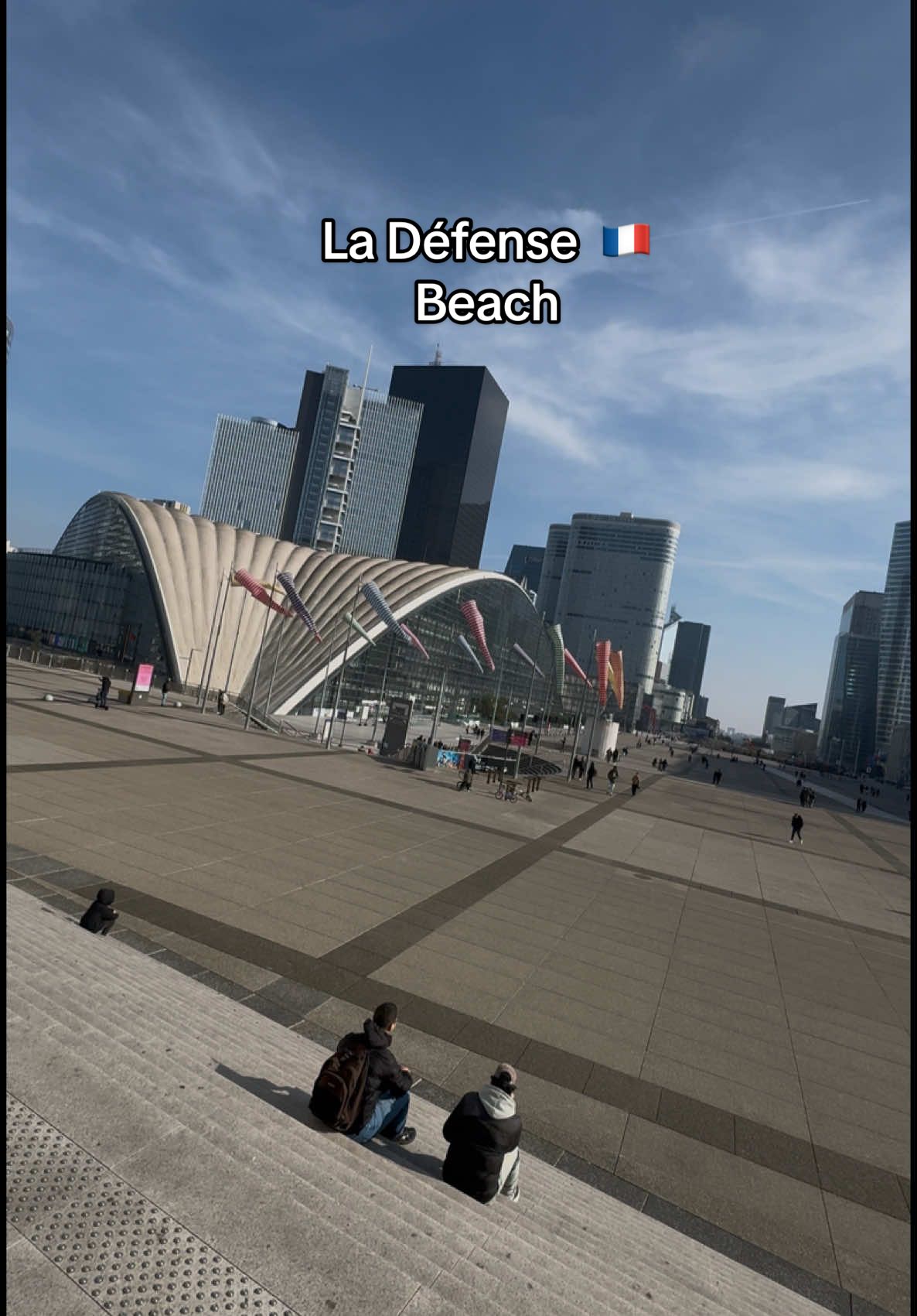 #ladefense #france🇫🇷 #paris #2025 #ferias #Vlog 
