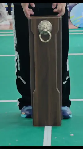 Hộp đựng vợt cầu lông chất lượng.  #shopthethao #subo0209 #votcaulong #badminton #cầulông #caulong #vợtcầulông #caulongthegioi #trendcaulong 