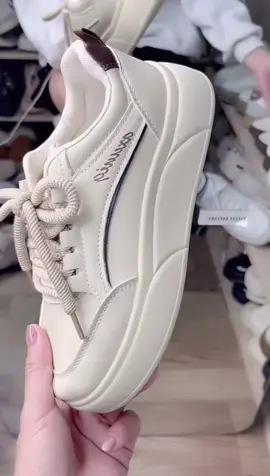 Giày nữ thể thao OXU dế cao 4cm #depxinh #sandal #depdepnu #giayquangchaucaocap #depnuthoitrang 