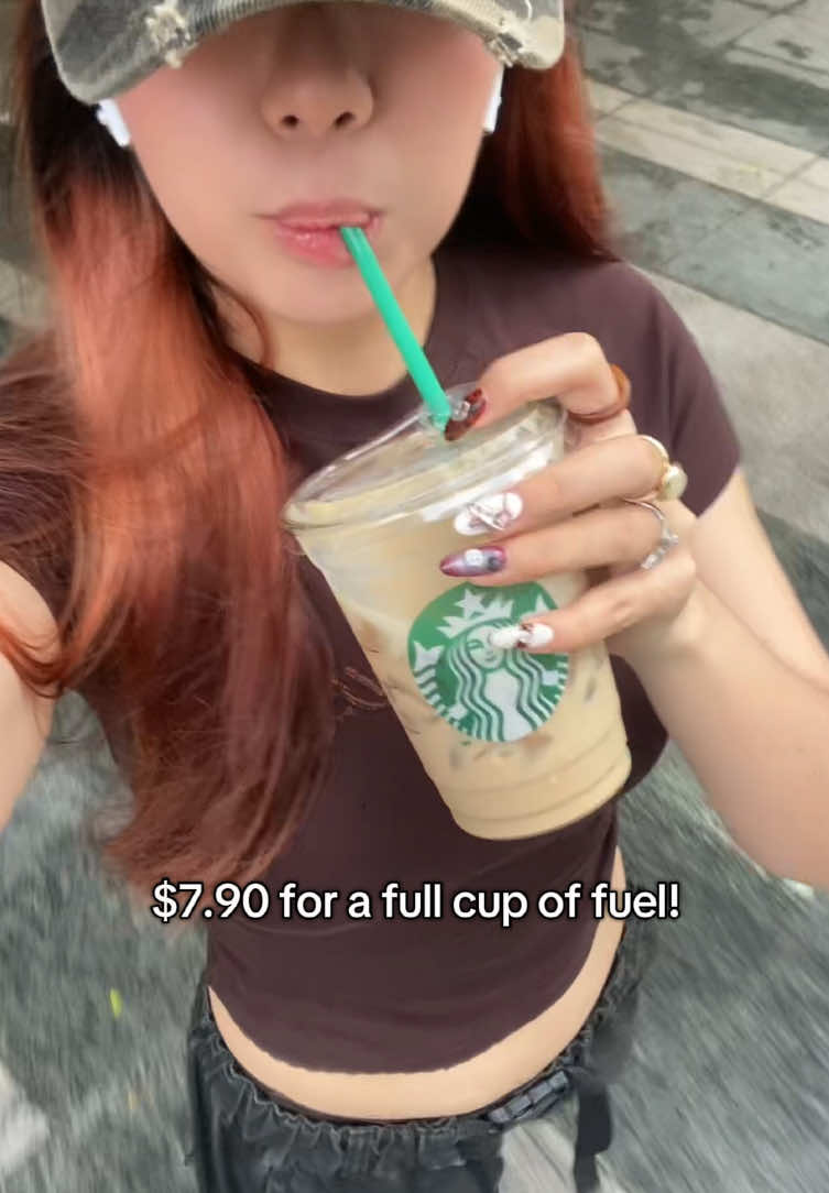 Shake the blues off with Starbucks Iced Shaken Lattes! 🧊☕️ @Starbucks Singapore @Partipost  #ad #starbuckssg #IcedShakenLatte #SBShakenNotStirred #partipost 