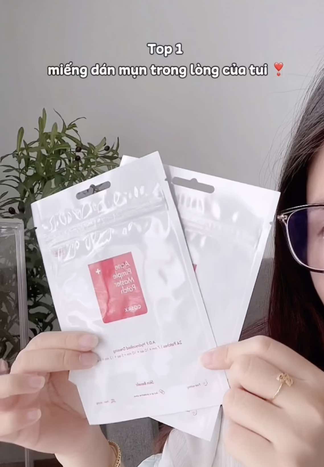 Miếng dán mụn iu thíchh ❣️ #xuhuong #xuhuongtiktok #trend #trending #viral #thinhhanh #review #hgreview #beauty #skincare #skincareroutine #skincaretips #miengdanmun #miengdanmuncorsx #cosrx #danmun #danmuntanghinh 