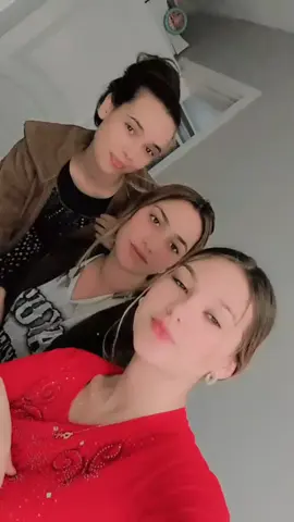 #keşfet @Aleynaaaaaa @🌼Aynurr Yamann🌼 @❤️Serpil❤️Barış 