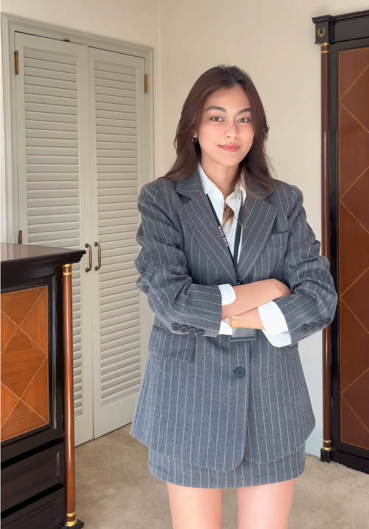 Office Outfit 〰️ เน้นใส่ชุดซ้ำ แต่แมทช์ได้เยอะมาก 🚂🖤 #elegantstyle #ชุดใส่ทํางาน #outfitoftheday #OOTD #officeoutfits #maplepieclothing 