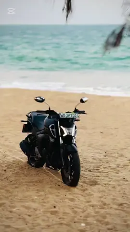 🖤😍 . . . . . . . . . 😍😍#areejbkr #CapCut #muslim #lovesongstamil❤ #kkypasanga👿👿 #like #repost #biker🤑 #fzs #v4 #BJH2024 #owner #spinriders🇱🇰 #slbikers🇱🇰 #bikevideo #yamaha 