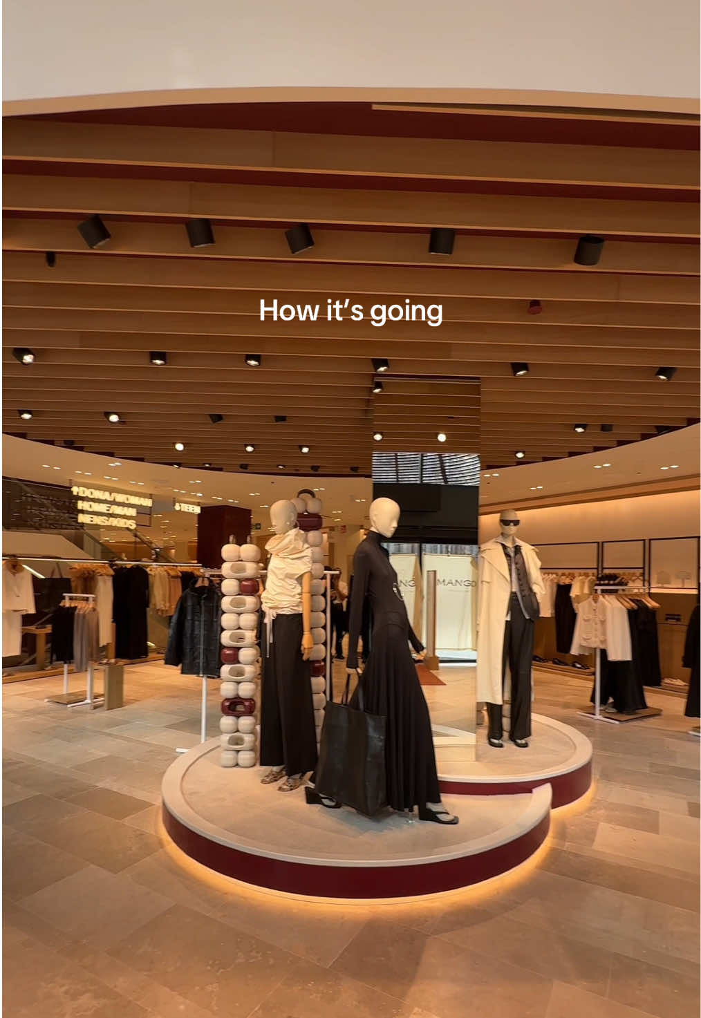 Big news! Our brand-new store is now open at Avinguda Diagonal, 514. Come for the fashion and stay for the vibes. #MangoStore #Opening #Barcelona