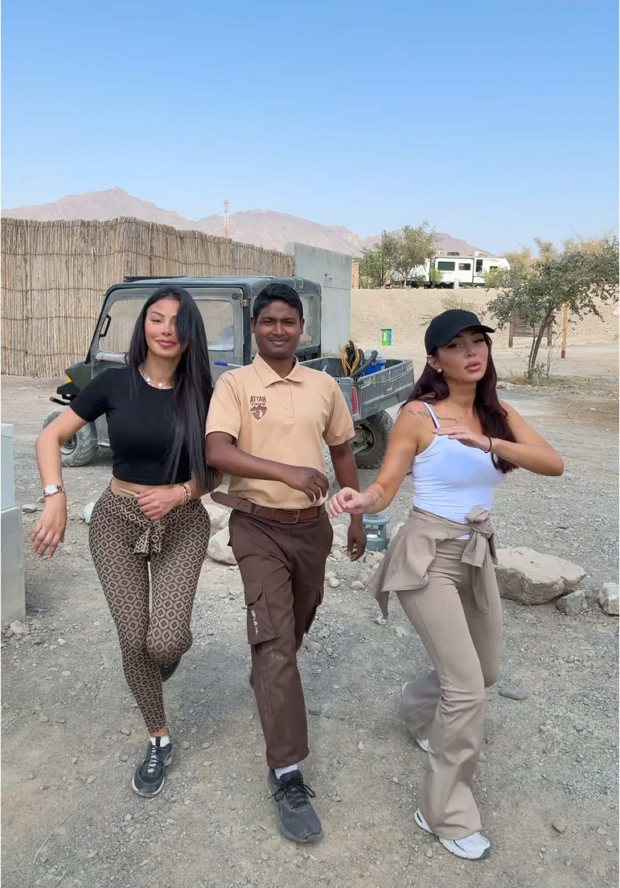 On a fait n’importe quoi 😂 @Fidji Ruiz #maevaghennam #foryou #tiktok #amour 