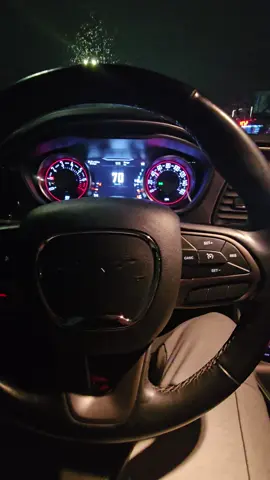 Преди година си мечтах да карам такава кола, но ето ме сега тук пред вас с това животно. Мечтите са за да ги осъществяваме. Не се отказвай и ти можеш. #fyp #hellcat #motivation 