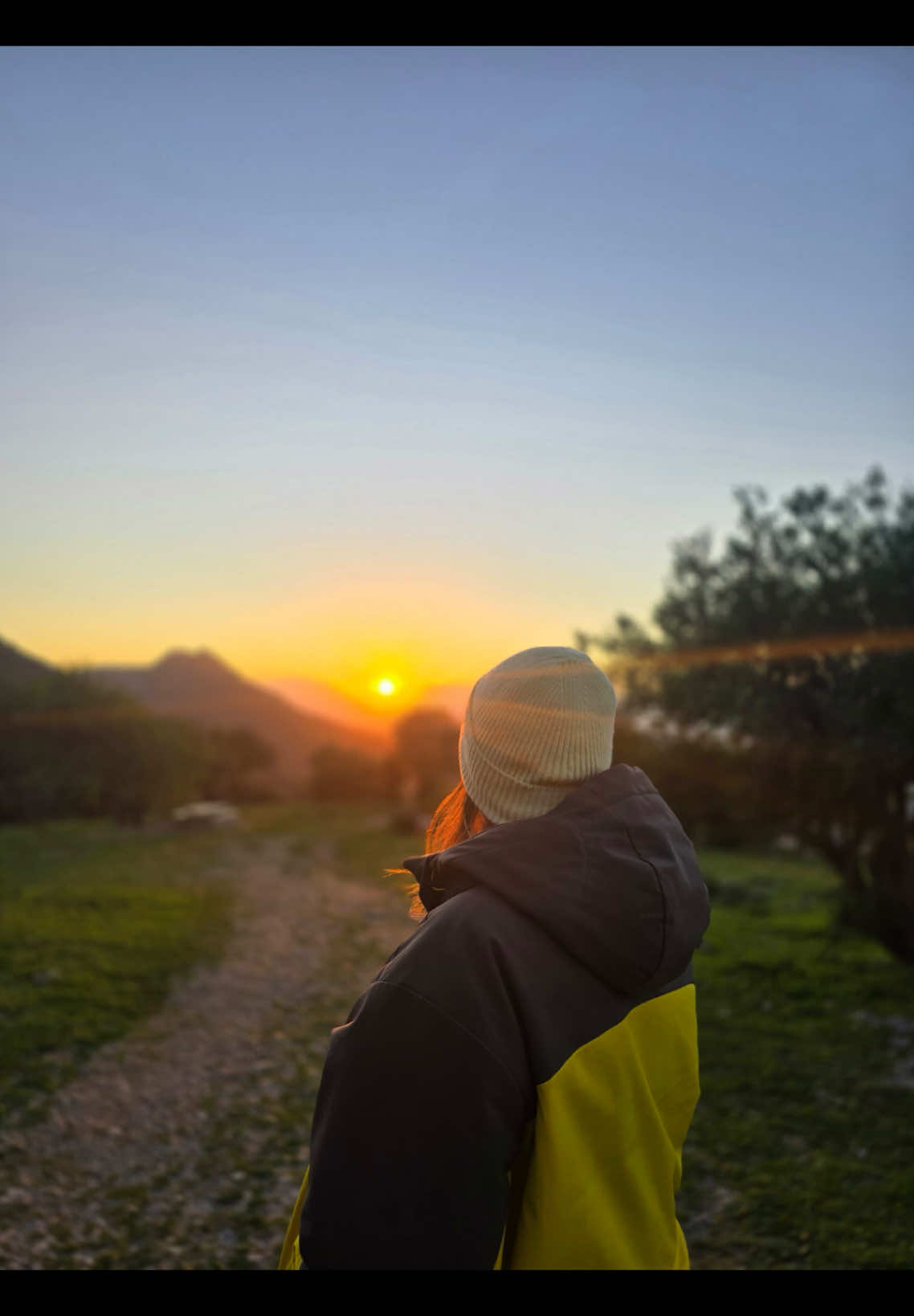 Takrouna, Tunisia 🇹🇳                        A Small Berber Village With a Lot To Love 🫶🏽.                            (Berber: ⵜⴰⴽⵔⵓⵏⴰ ; Arabic: تكرونة)                               #visittunisia #tunisia🇹🇳 #tourism #pfy #fyp #amazigh #heritage #nature #توانسة #tunisia🇹🇳_algeria🇩🇿_maroc🇲🇦 #امازيغ #northafrican 