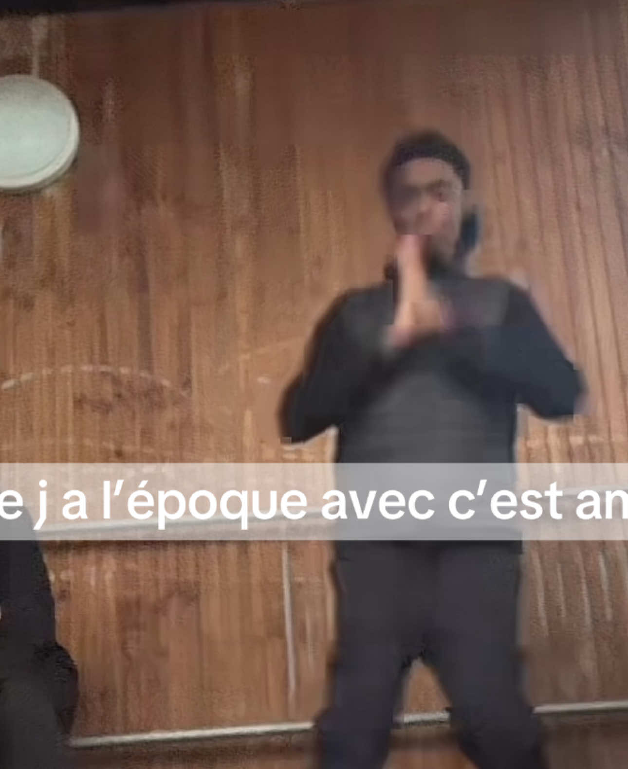 Le j était fou #lej #steuplait #logobi #casquette #danse #fou le j sans casquette 