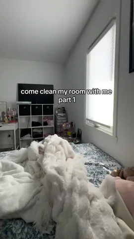 #fyp #foryou #foryoupage #fyp #foryou #foryoupage #CleanTok #Cleaning #CleanWithMe #KEA #Vanity #MakeUp #GRWM #GetReadyWithMe #CleanBedroom #CleanGirl #Organize #OrganizeWithMe #Organizing #Organization #Makeup #MakeUpbrushes #TikTokShop #MessyRoom#HomeRenovations #BedroomTransformation #CleanMyRoomWithMe #CleanMyBedroomWithMe #Viral #ViralVideo