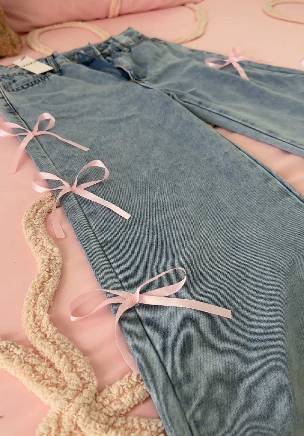 The pants you didn’t know you needed! #bow #bowpants #pink #pinkbow #coquette #pants #cute #fashion 