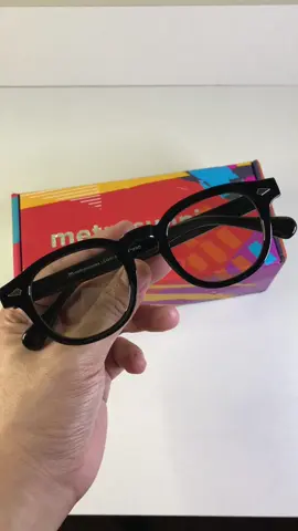 @MetroSunnies #eyeglasses #antiradiationglass #metrosunnies 