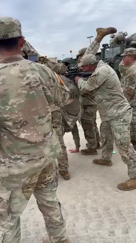 Calvaries cunchies 😁😁 #militar 