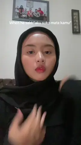 ‼️HONEST REVIEW GLOWIES EYELASH SERUM🎀‼️  beli karena penasaran pingin nyobain sendiri biar tau hasilnya ! And  so far  SO GOOD! Plus: (+)CEPET BGT HASILNYAA (di aku 3 hari doang  uda lumyan keliatan) (+)water based  (nyaman di pakai) (+)anti keruh    (+) ada mint effect  (+) THE PACKING Minus: (-)cepet abis  (-)pedes kalau kena mata NOTE: pakai sampe akar ya!jgn cuma di ujung bulumata doang #ChallengeII #MajestyOfBeauty #roadtobeglowiesangelsbatchlll @Glowies Beauty @Abel | Glowies @𝒛𝒊𝒇𝒂 ♡ GLOWIES #fyp #viral 