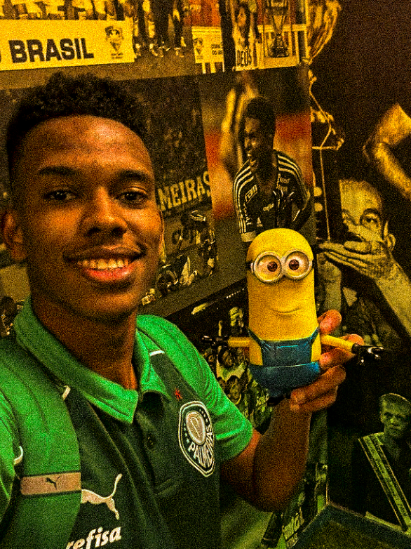 você tem um talento puro Estevão. #estevao #palmeiras #fyp #estevaowiliam 