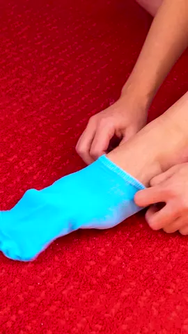 Reuse your old clothes in unique and different ways ♻️