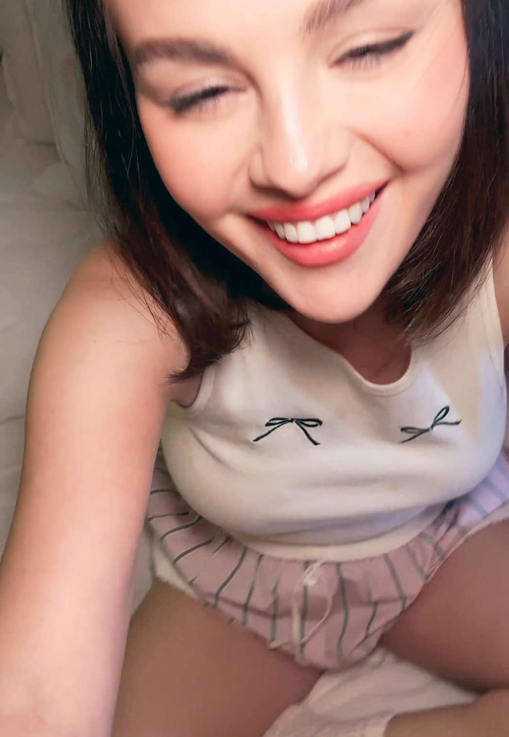 best day ever 💗 Call Me When You Break Up with @benny blanco & @gracie abrams is out now! 