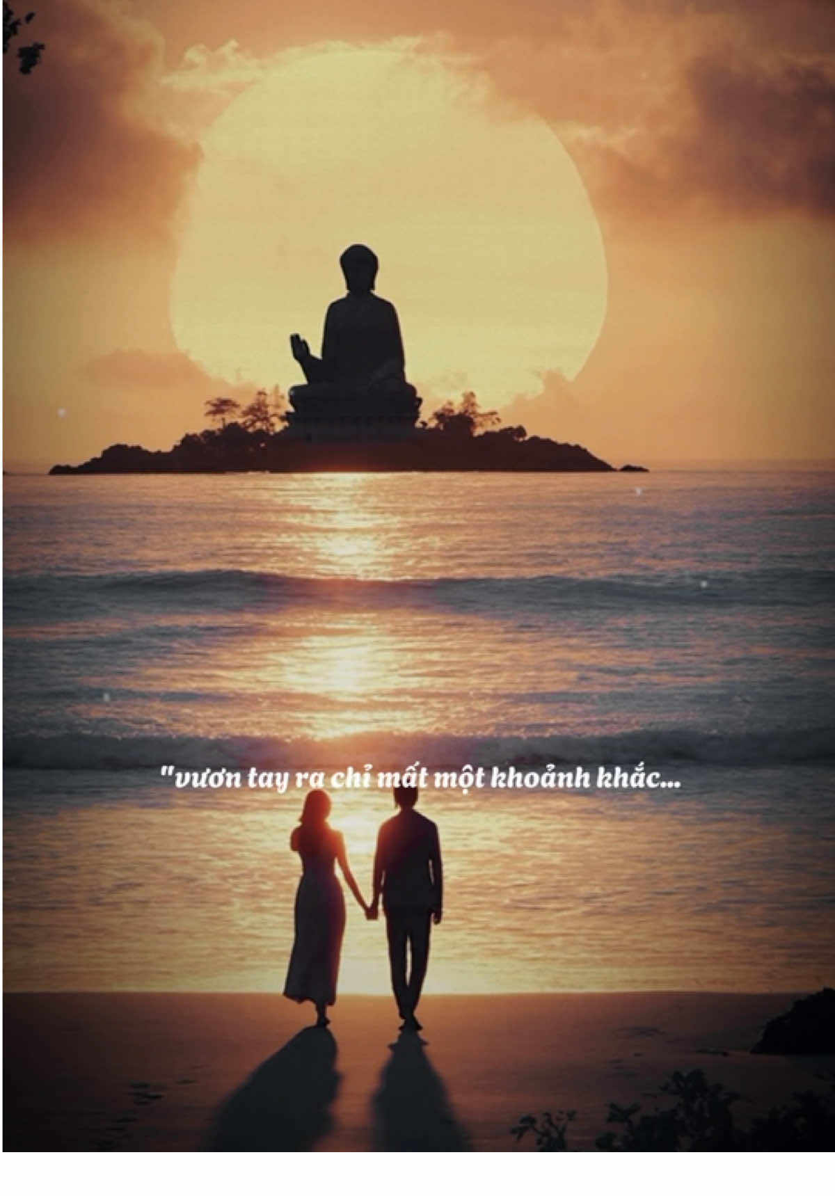 Vươn tay ra chỉ mất một khoảnh khắc.. nhưng để nắm tay ai đó có khi phải mất cả một đời…!