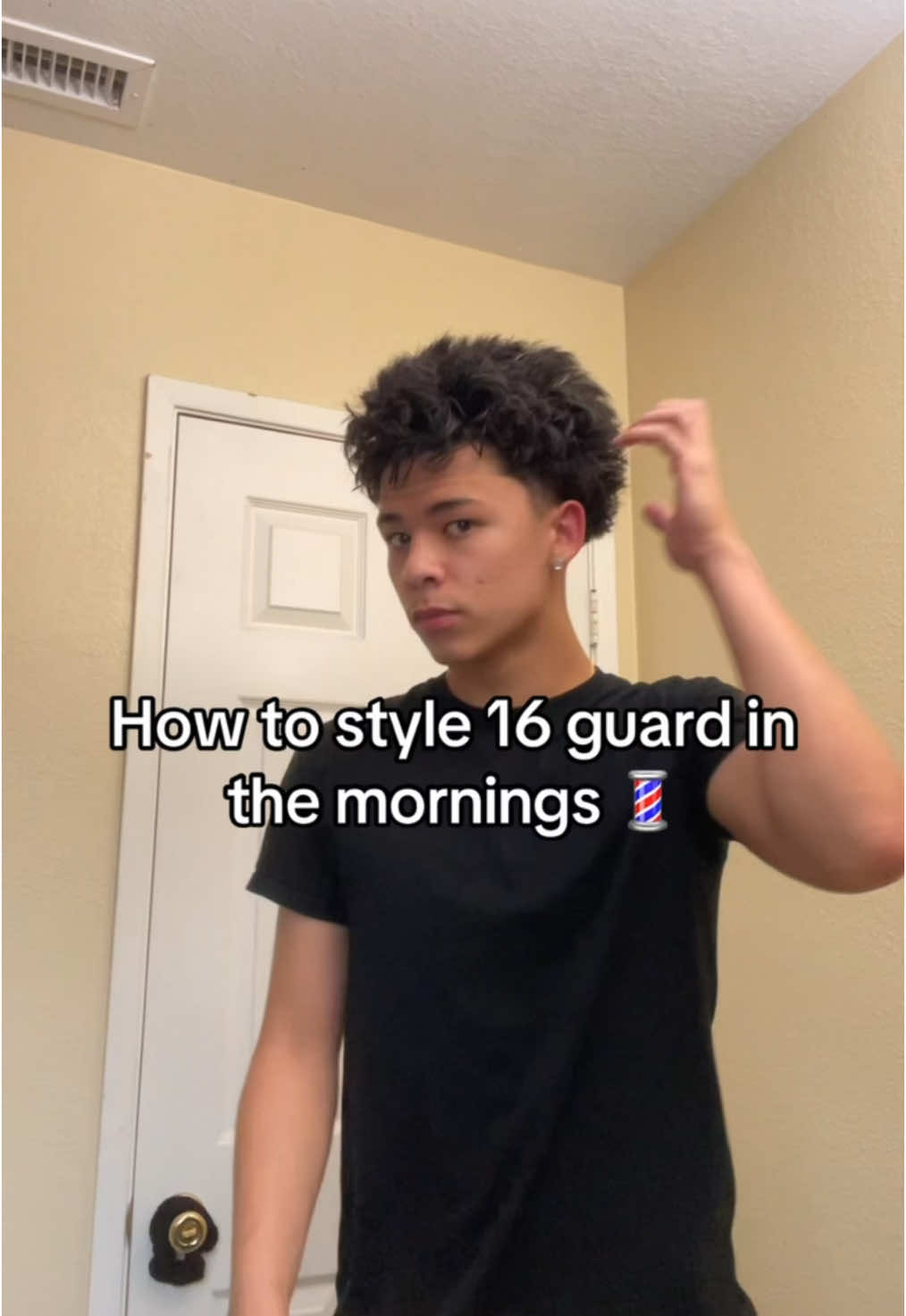 Old t shirt method over a towel always 😂😂 #16guard #stylinghair #haircut #blowouthair #taper #curls #evancutz #fypage #curlyhair 