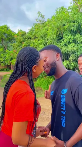 Some of our Friends itori mhosva kudya kumba kwavo they wont leave you in peace 😭💔 #dance #zimtiktokers🇿🇼🇿🇼🇿🇼 #zimtiktok #zimcomedy #fyppppppppppppppppppppppp #zim #2025 #ValentinesDay #winkyd #brumz #kendricklamar #paritisha 