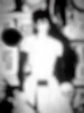 “Chiến binh huyền bí giữa màn đêm, ánh mắt lạnh lùng, thanh kiếm sắc bén – hiện thân của quyền lực và cái chết!” #anime #utopia1240 #narv2👁️‍🗨️ #indra #uchiha 