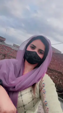 #ہر انسان اپنی اوقات کے مطابق ڈستا ضرور ہے #fyp #videoviral #tik_tok 