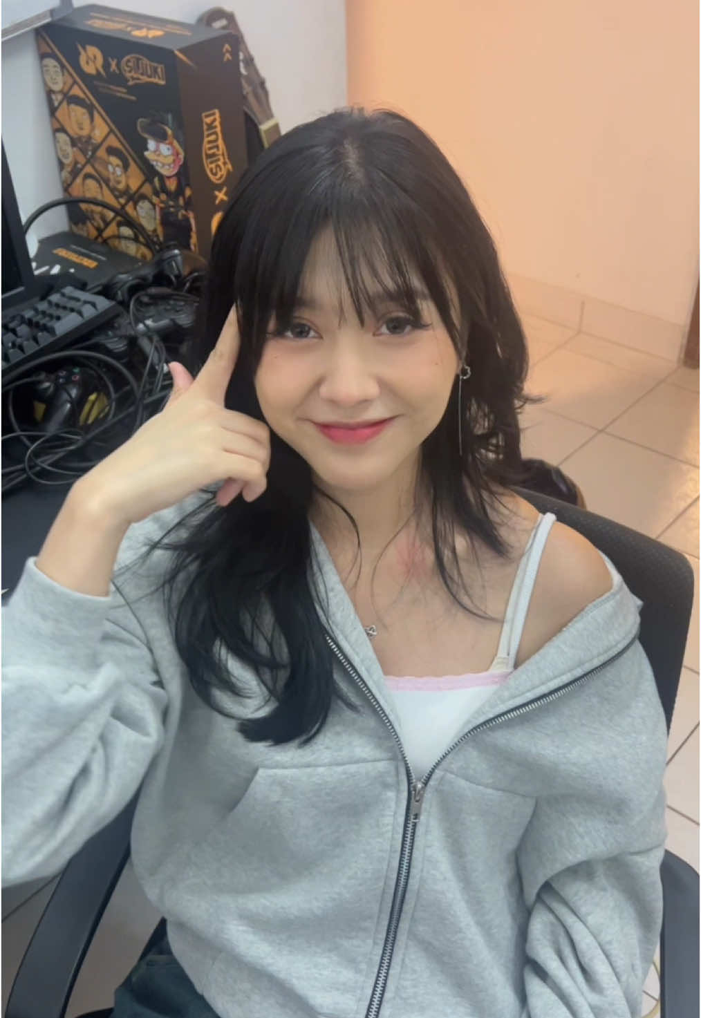 Itu bukan cupang/hickey ya bjir, kulit w sensitif gampang alergi🫵🏼😡