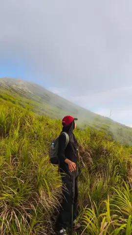 #gamkonora #gamkonoramountain #ternate_malukuutara #fypage 