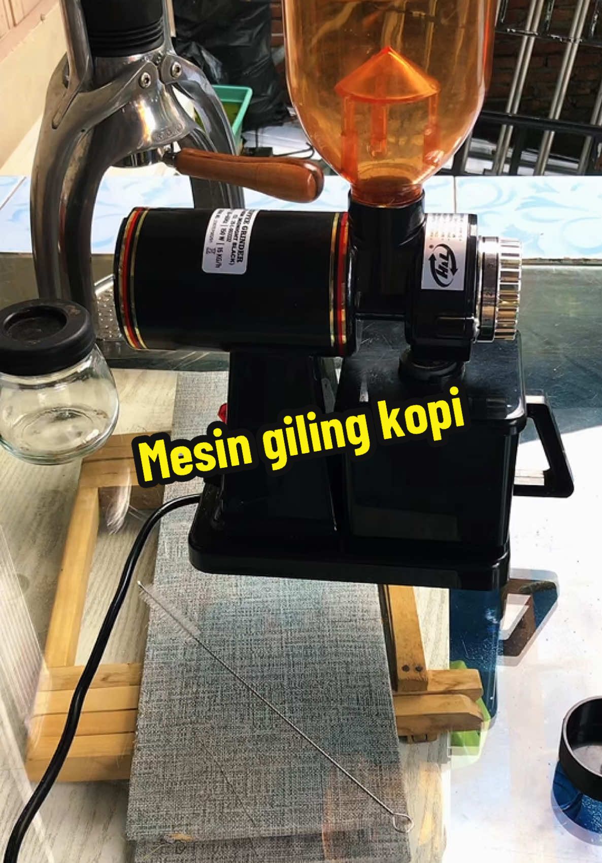 Grinder kopi #grinderkopielektrik #mesingilingkopielektrik #grinderkopi #alatgilingkopi #hl600n #cuantanpabatas #wibgajian #fyp