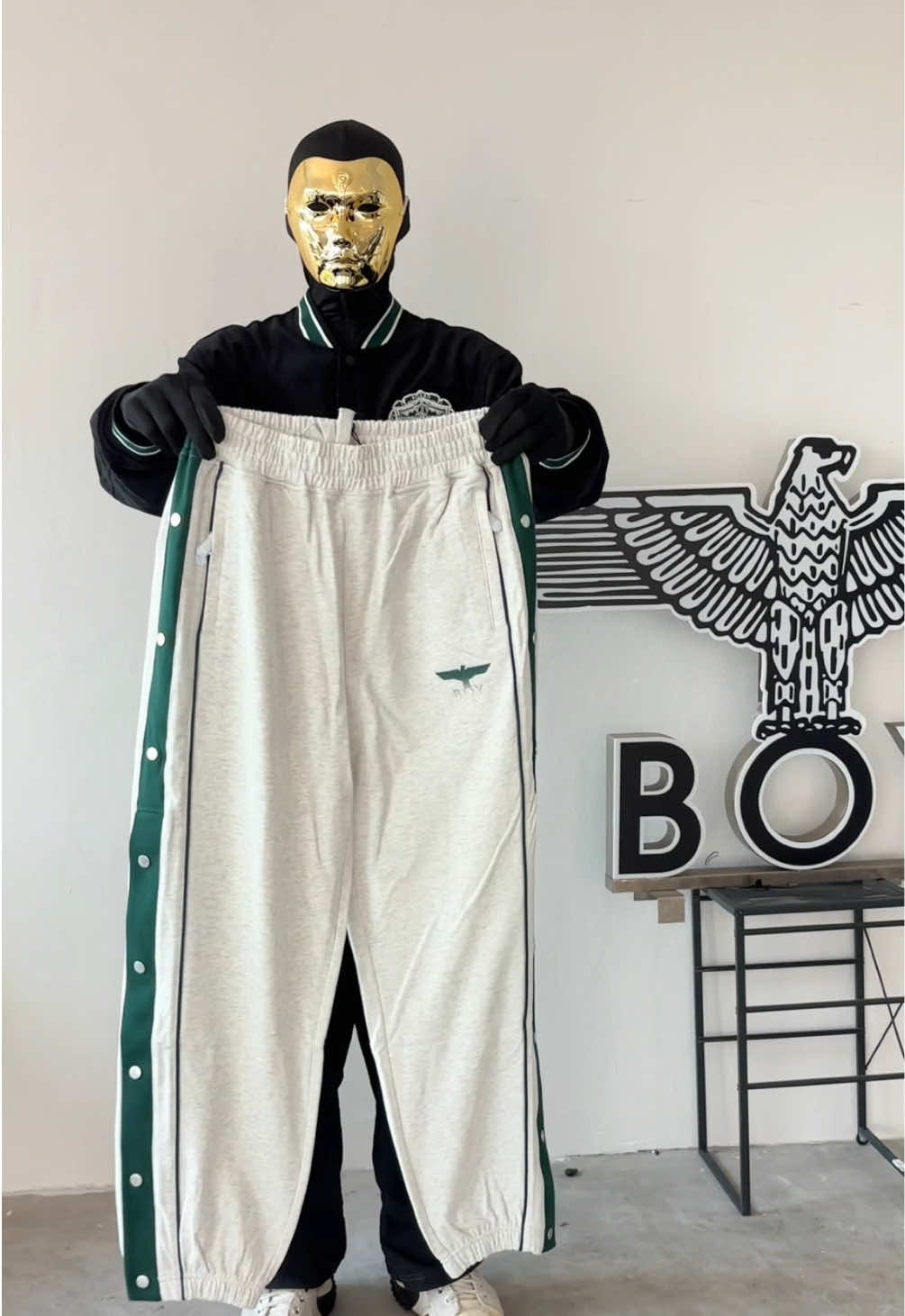 Comfy but Cool with BOY LONDON #BOYLONDON #boylondonthailand #KLANDTH #streetwear 