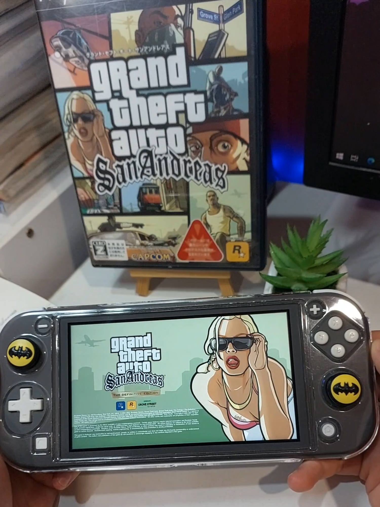 Testing GTA San Andreas The Definitive Edition on Nintendo Switch Lite !! #nintendo #nintendoswitch #nintendoswitchlite #gtasanandreas #gta #grantheftauto #fypツ #randomvideo #cozygaming #nostalgicgaming #relaxinggaming #crttv #fyppp #switchgames #switchgames #psp #ps2 #ps2games #viralvideo #viral #gaming #tiktokgaming #switchlite