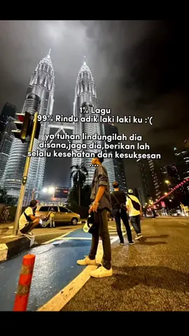 ya Allah rindu that long ke adx🥹 Hana trep le KA makmegang ya Allah long titip adx long bak droneuh nejaga adx long Lage droneuh jga kedua ureng syik longgg doa ureng syik ke Aneuk Hana terhalang sapat pihhh🥹🥹🥹