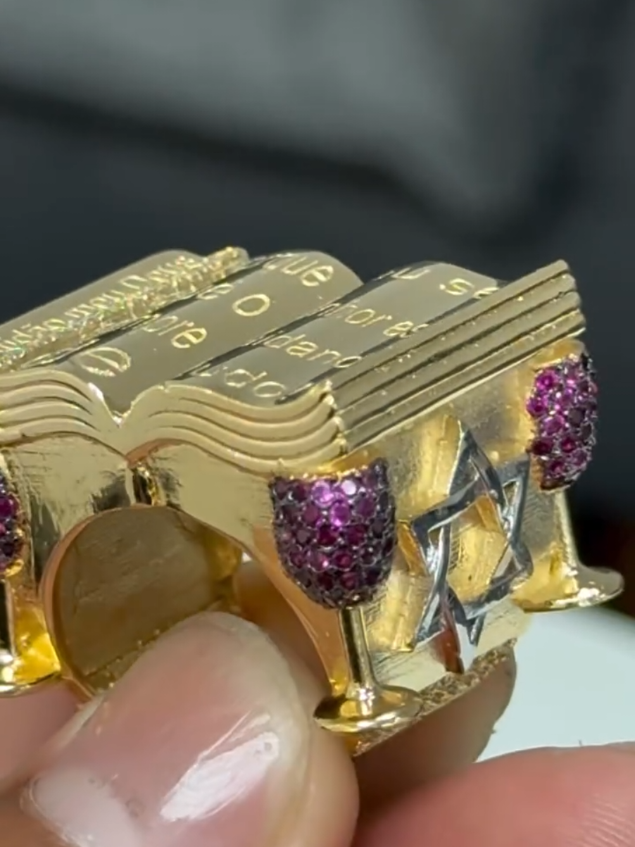 Tento esquecer😪👀 #moedaantiga #cordao #bracelete #joias #ouro18k #dedeira #ouro #corrente 