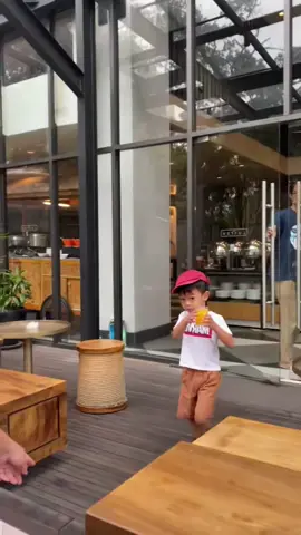 🤣🤣🤣 #funny #funnybaby #babyhumor #babiesoftiktok #fail #babyfail #funnyvideos #laughwithme #laughing #trynottolaugh #viral #trending #fyp 