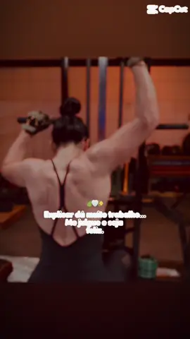 Gym 🍃                              #lesbicastiktok🌈 #tiktokviral #momento #shape #🏳️‍🌈 #CapCut #gym #cap #musculation #lgbt 
