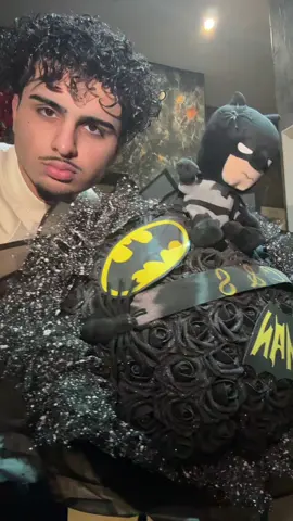 batman and catwoman 🫰🏼 @Rosetas.Bouquets 🙏🏼