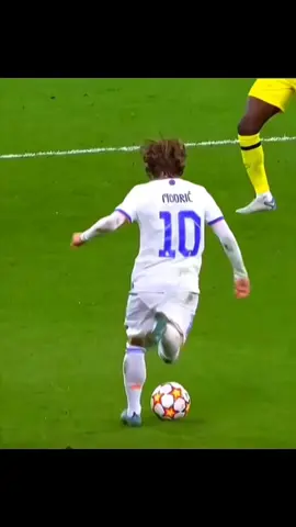 Trivela Passes in Football #trivela #pass #fyp 