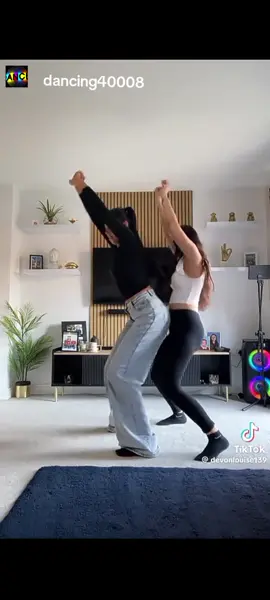 back against the wall dc.#brunette #twerking #friends #gyat #hot #viral #baddie #foryoupage❤️❤️ #fyp #gyat #hot #dancechallenge #dancequeen #viralvideos #dance #dancing #vira #jeans s #leggings 