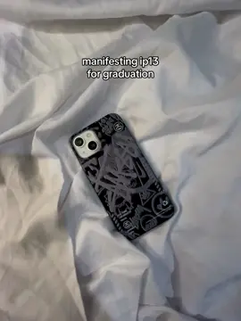 case here @chesca ౨ৎ #iphone13 #case #foryou #fyp #trending #replay #graduation 